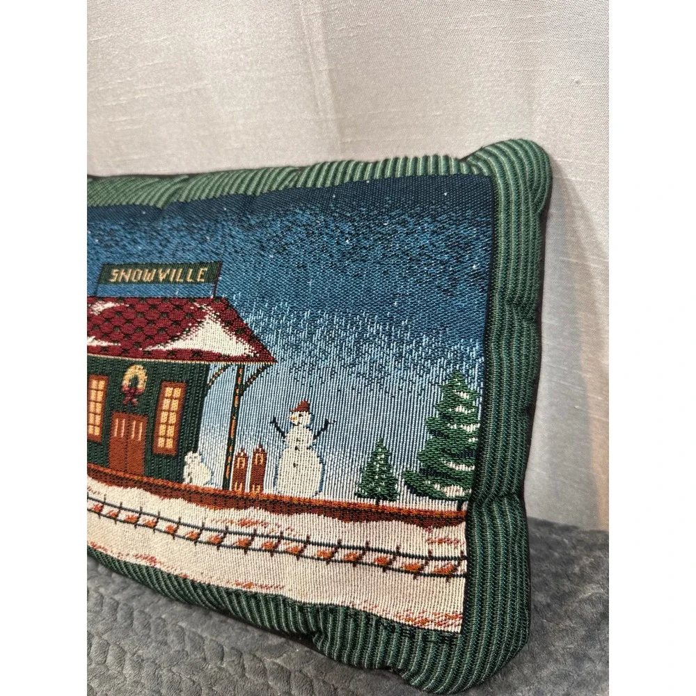 Vintage Snowville Winter Scene Woven Tapestry Christmas Throw Pillow Green Trim‎